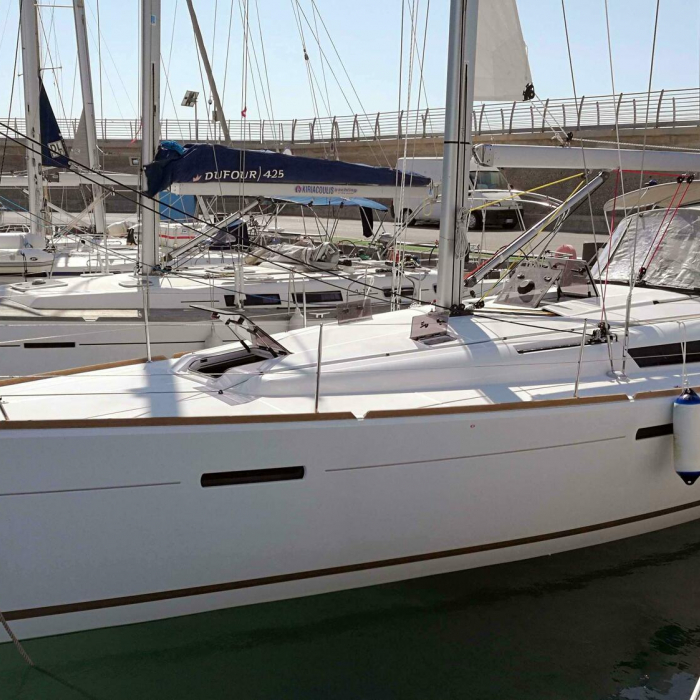 Economy | Sun Odyssey 449 photo 4