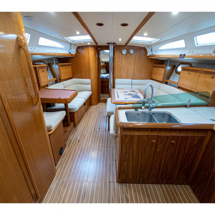 Tatanos | Sun Odyssey 43 photo 24