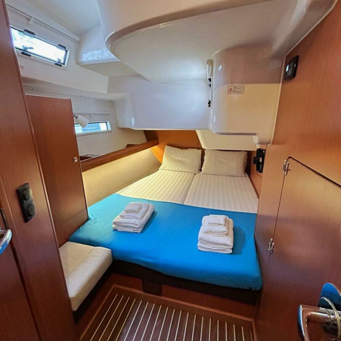 Leonidas VI | Bavaria cruiser 51 photo 10