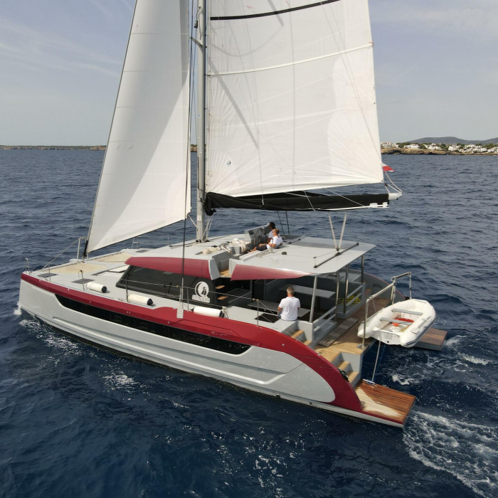 Katamaran | Luna 49 photo 1