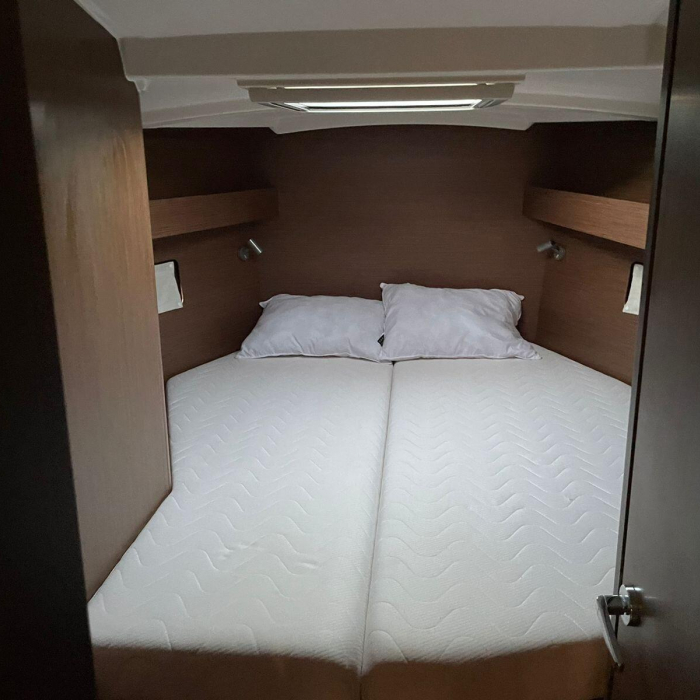 Aurora | Oceanis 40.1 photo 23