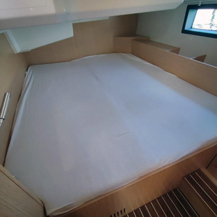 Gala | Bavaria C42 photo 12