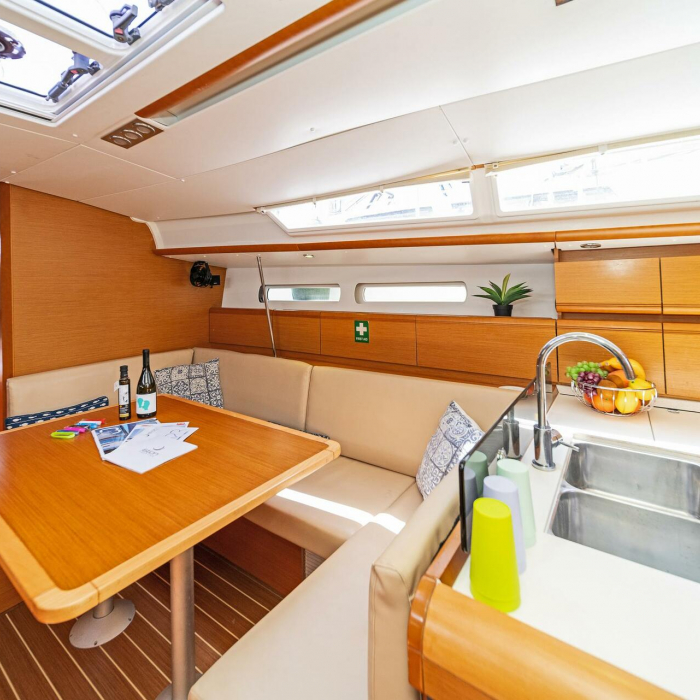 Marina I | Sun Odyssey 439 photo 2