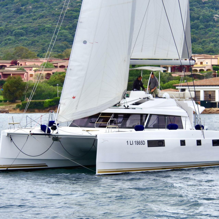 Fiammetta - A/C, Generator, Water maker | Nautitech 46 Fly photo 7