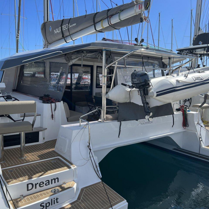 Dream (cat) | Nautitech 46 Open photo 7