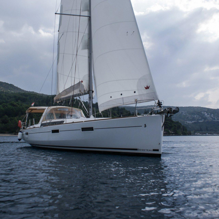 Mambo 1 | Oceanis 45 photo 2