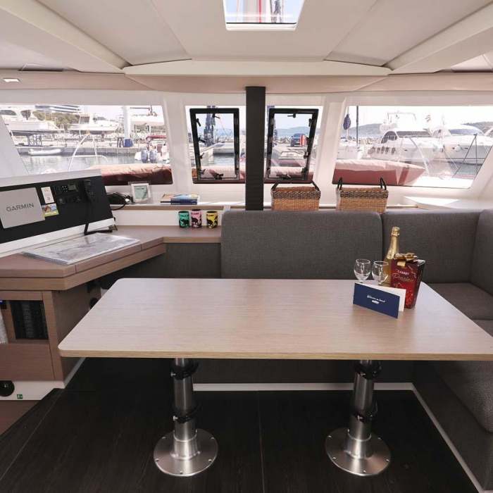Canopus | Fountaine Pajot LUCIA 40 photo 17