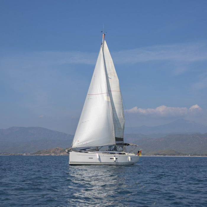 Daphne-S | Dufour 405 GL photo 4