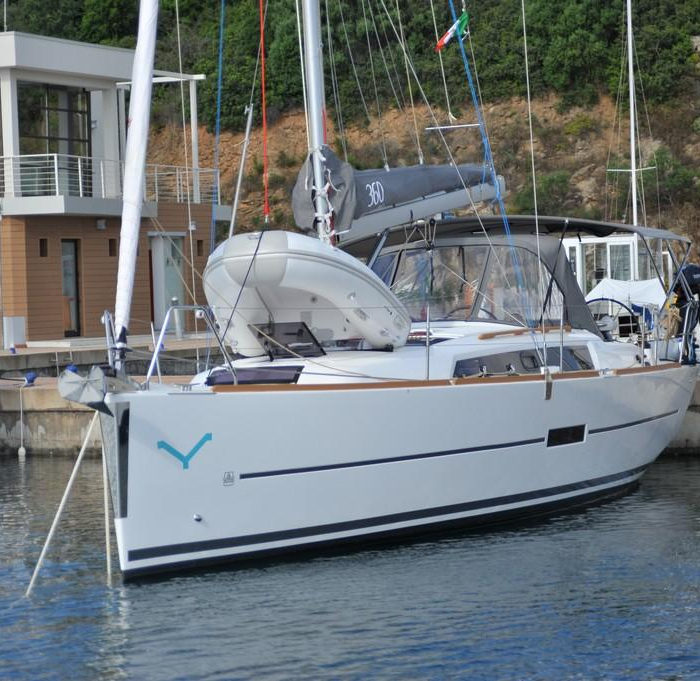 Else | Dufour 360 GL photo 11