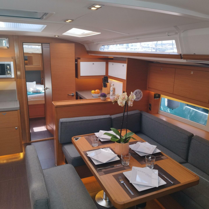 Euphoria | Dufour 470 Owner's version photo 15