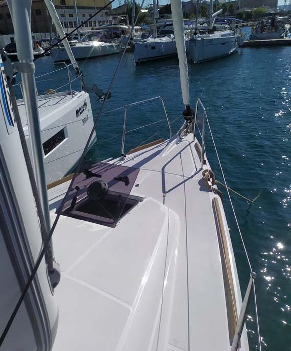 true elli | Sun Odyssey 349 photo 5