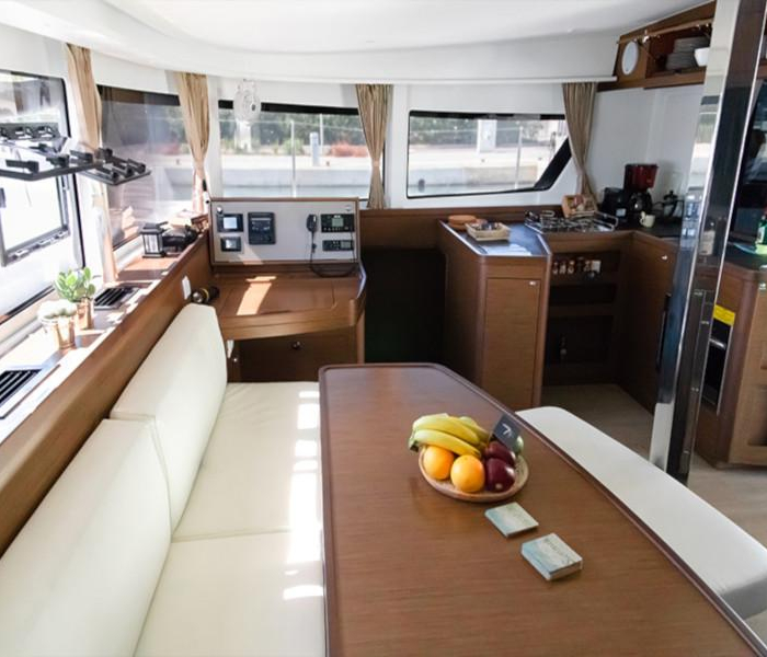 Dioni | Lagoon 42 photo 24