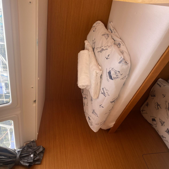 Elise of Sweden | Sun Odyssey 519 photo 11