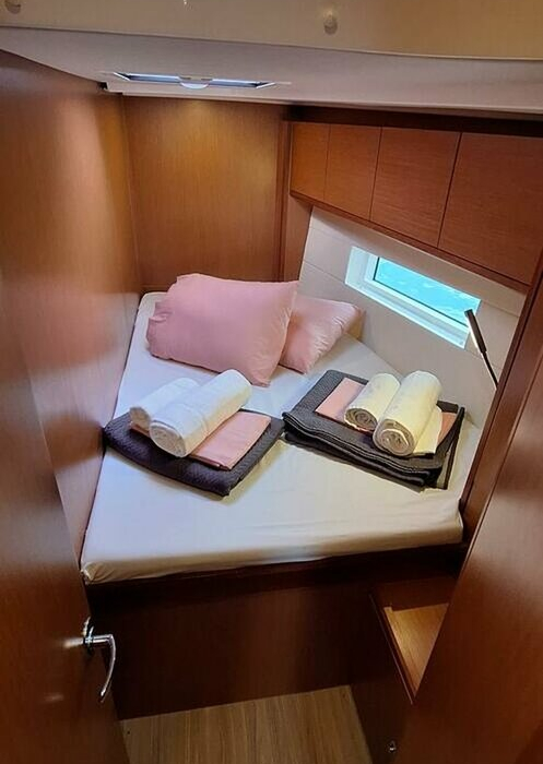 LADY FLORA 3 | Bavaria C50 photo 11