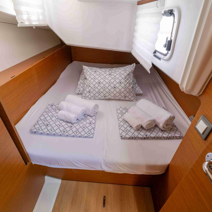 Vida | Sun Odyssey 380 photo 6