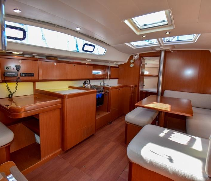 Zezo | Oceanis 40 photo 12