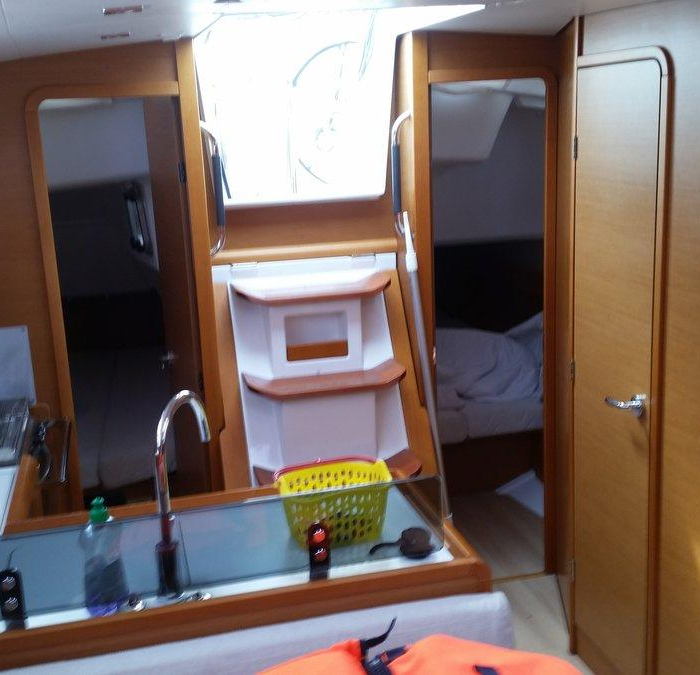 Orion | Sun Odyssey 379 photo 12