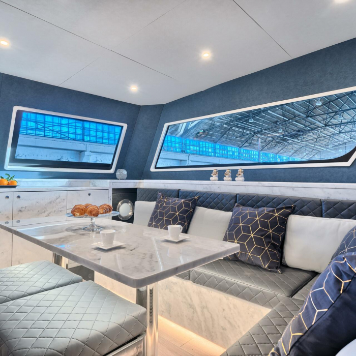 Katamaran | Luna 49 photo 24