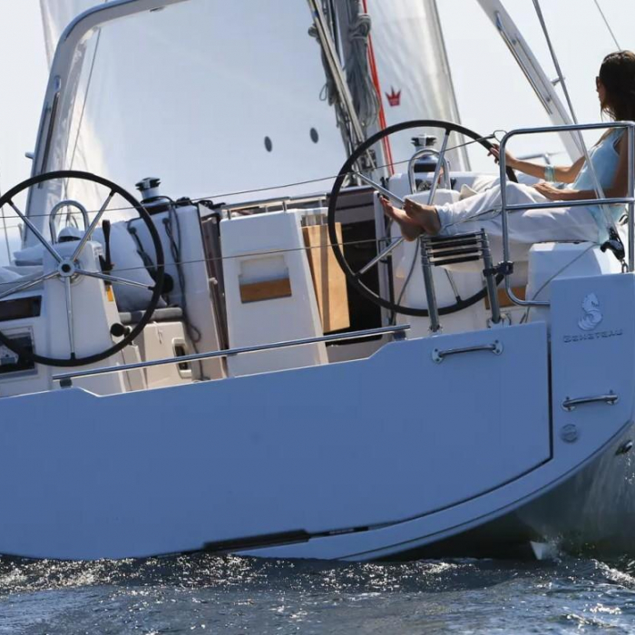 Blondi | Oceanis 35 photo 3