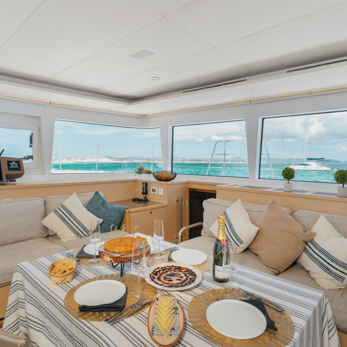 Baltsar | Lagoon 560 S2 FULL EQUIPE LUXE photo 8