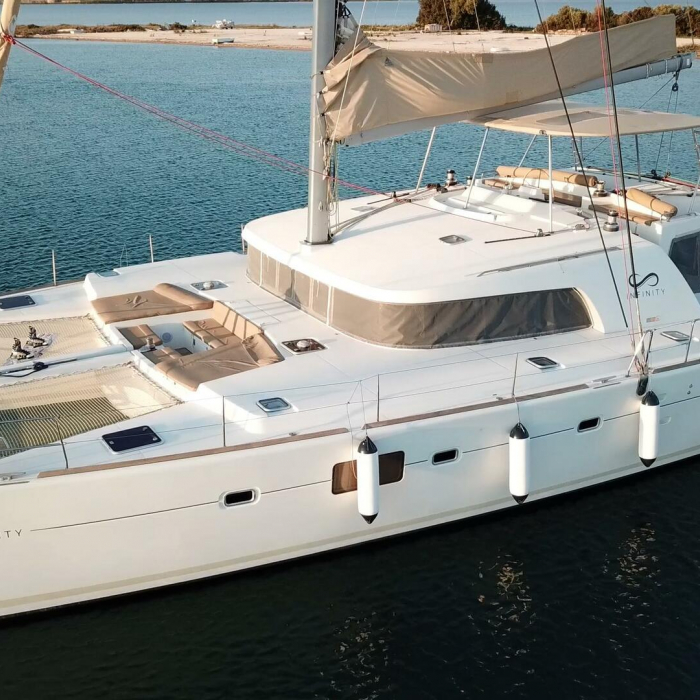 Infinity | Lagoon 500 photo 4