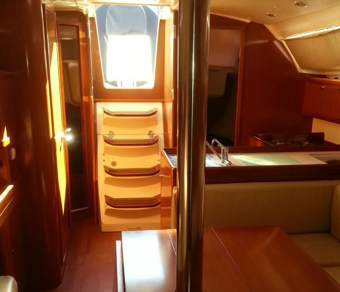 Romantica | Oceanis 37 photo 5