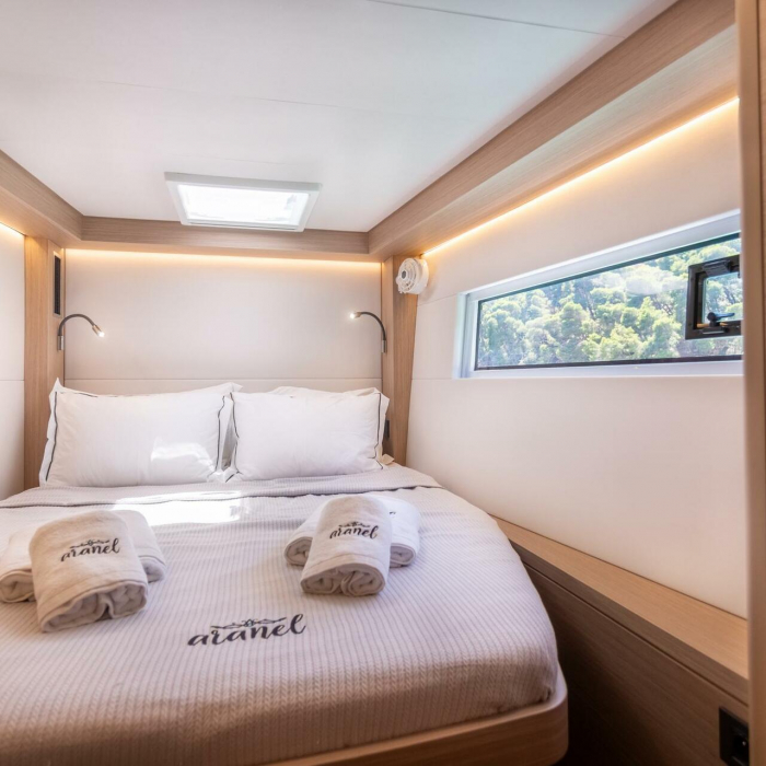 Aranel | Lagoon 51 photo 38