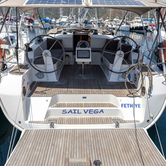 Sail Vega | Bavaria Cruiser 46 photo 8