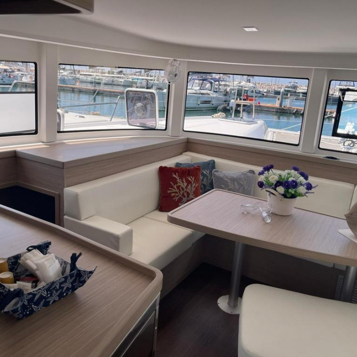 Seaduction | Lagoon 42 photo 14