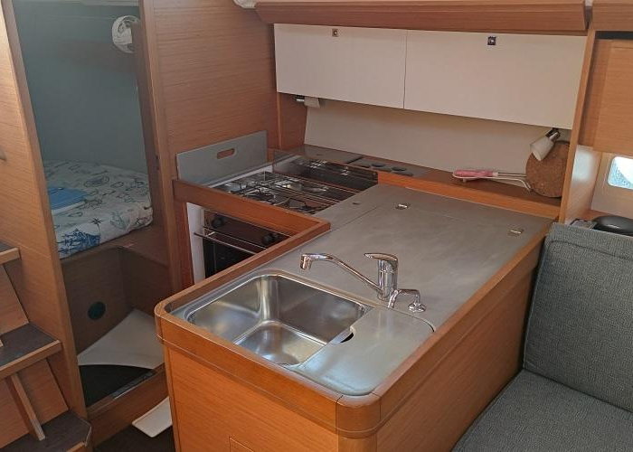 Gracia | Dufour 360 photo 6