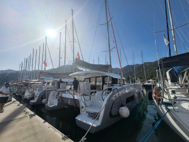 Lizzy | Excess 11 photo 19