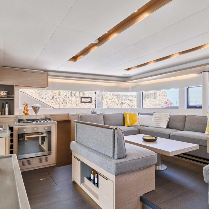 Athena Blu | Lagoon 51 photo 1