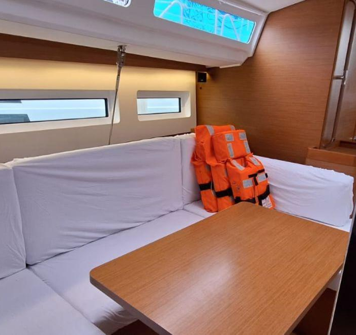 Soyka | Sun Odyssey 440 photo 12