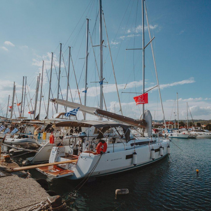 Eleni | Sun Odyssey 440 photo 4