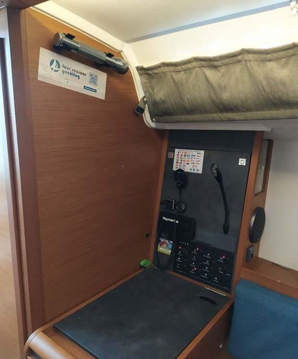 Sweet Elli | Sun Odyssey 349 photo 10