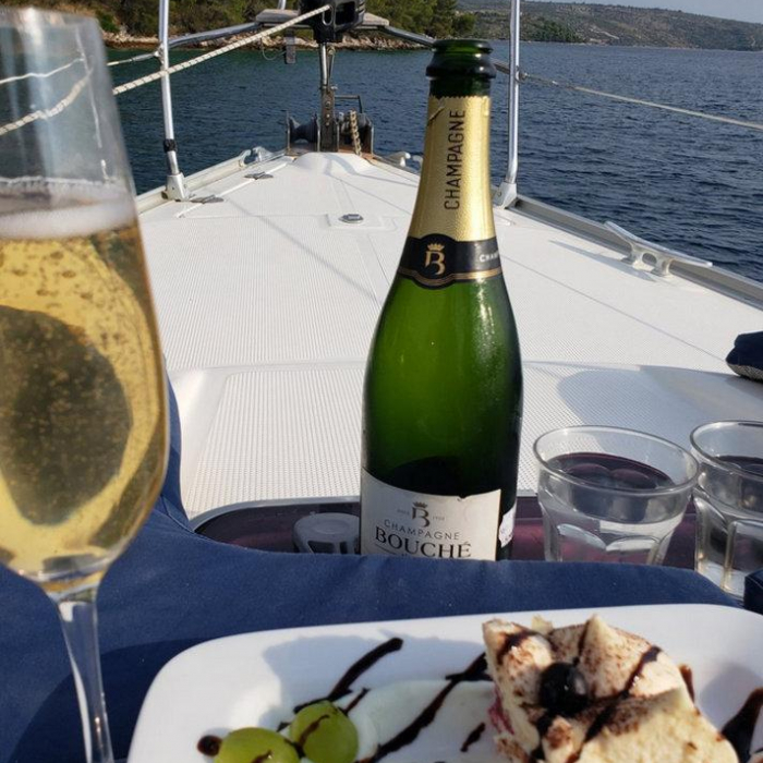 Freedom | Bavaria 44 photo 21