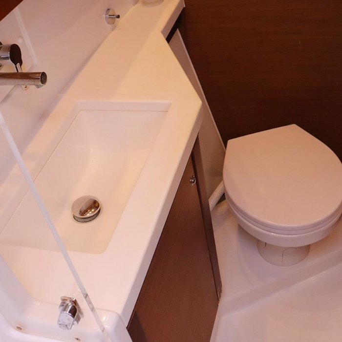 LIBERTAS DS (ex. Thor) | Lagoon 450 F photo 17