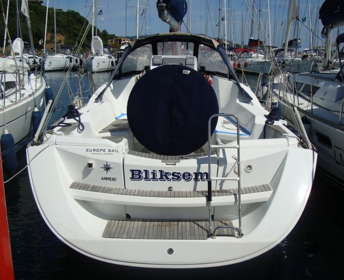 Bliksem | Sun Odyssey 36i Performance photo 6