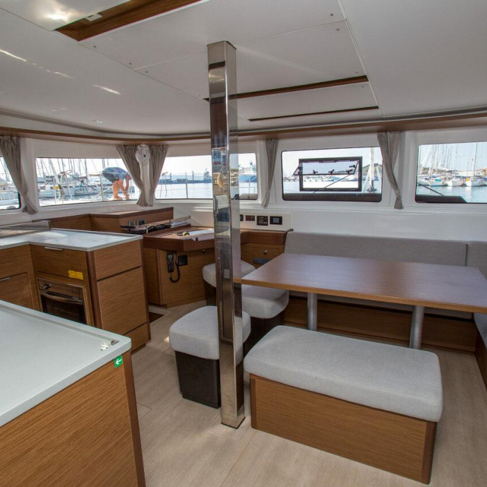 Sea Star | Lagoon 46 photo 14