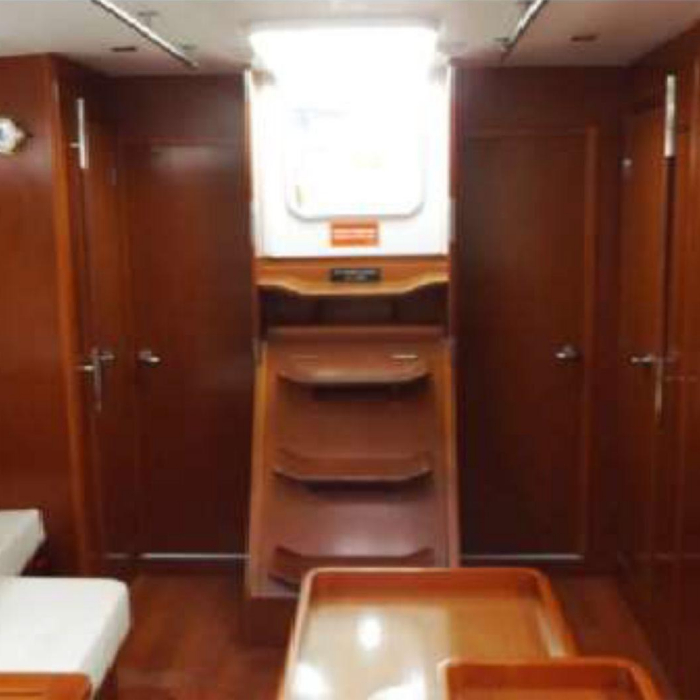 In Compliance | Oceanis 50 photo 11