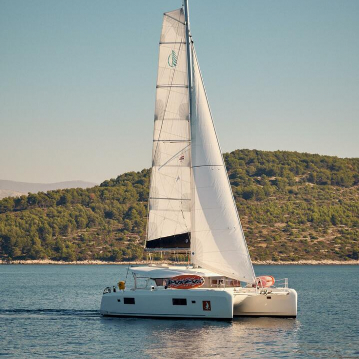 Katharina | Lagoon 42 photo 3