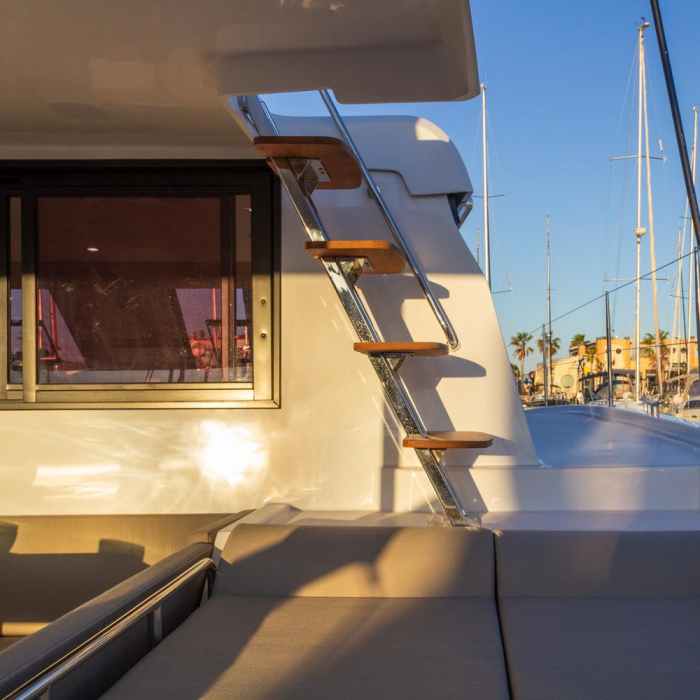 Flor de Ibiza | Aventura 37 photo 1