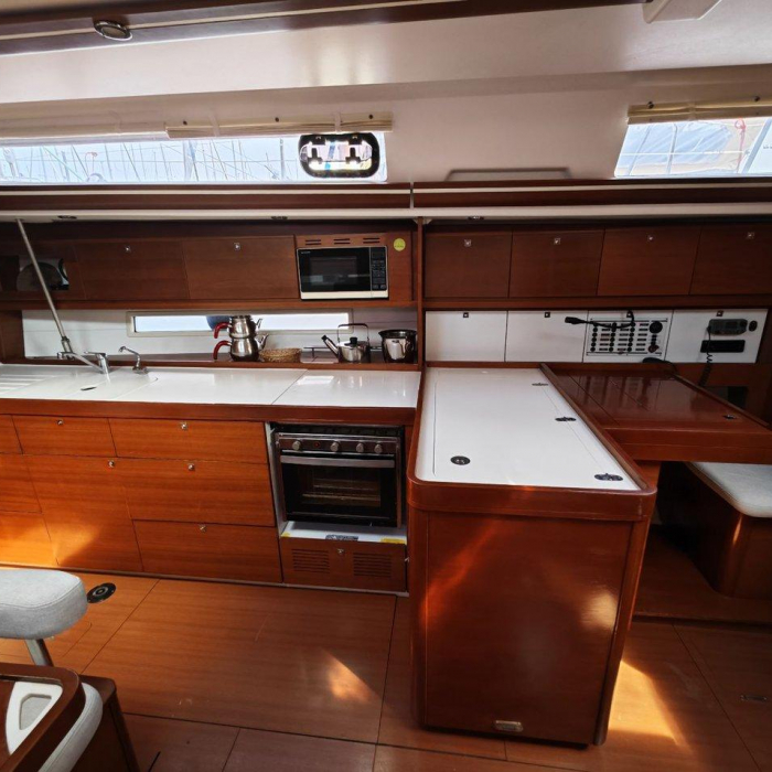 Grace | Dufour 450 GL photo 24