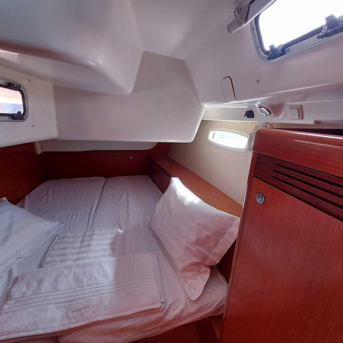 Onar | Oceanis 43 photo 10