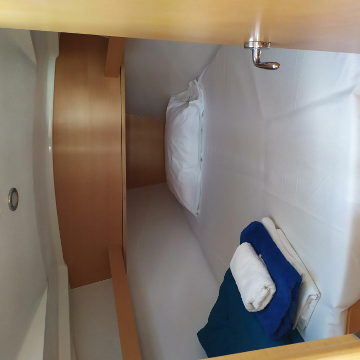 Amathea | Sun Odyssey 319 photo 7