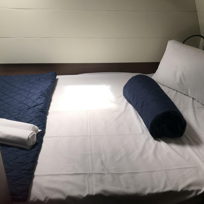 Dugongo II (SXM) (6 cab + 1 crew) (A/C, WM, Generator, Inverter, Tender Lift) | Lagoon 52F photo 17