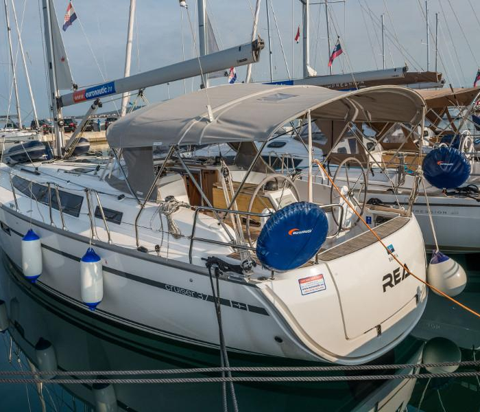 Rea | Bavaria Cruiser 37 photo 8