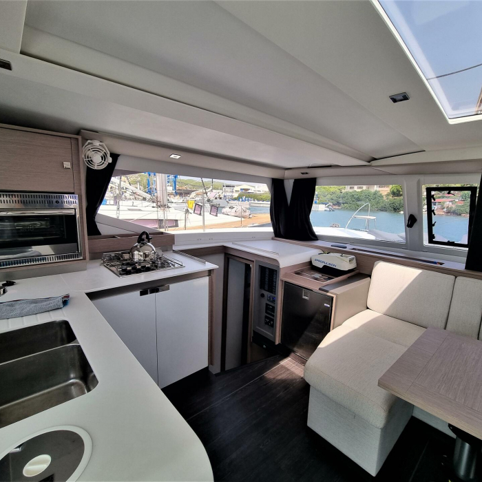 Joy | Isla 40 photo 5