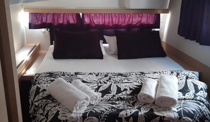 Nala | Fountaine Pajot LUCIA 40 photo 6