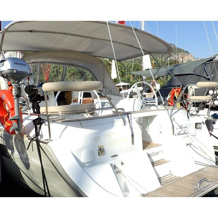 Moon Shadow | Elan 444 Impression photo 2